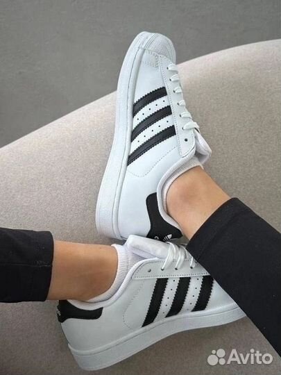Кроссовки Adidas Superstar