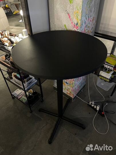 Барный стол