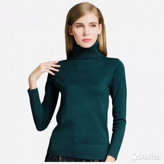 Свитер. Новый 44 размер