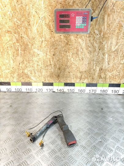 Ответная часть ремня безопасности Gl x164