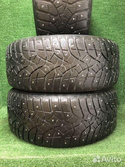 Bridgestone Blizzak Spike-02 SUV 275/50 R20 113T