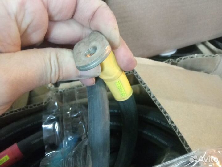 Schneider Силовые провода (ибп)