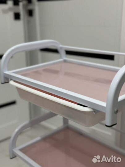 Тележка косметологическая на колесиках с ящиком