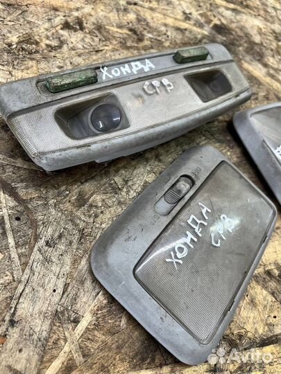 Плафон освещения салона Honda CRV RD1