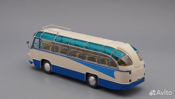 1:43 Масштабная модель Автобус лаз 695Б туристичес
