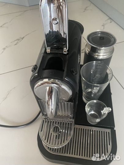 Кофемашина nespresso