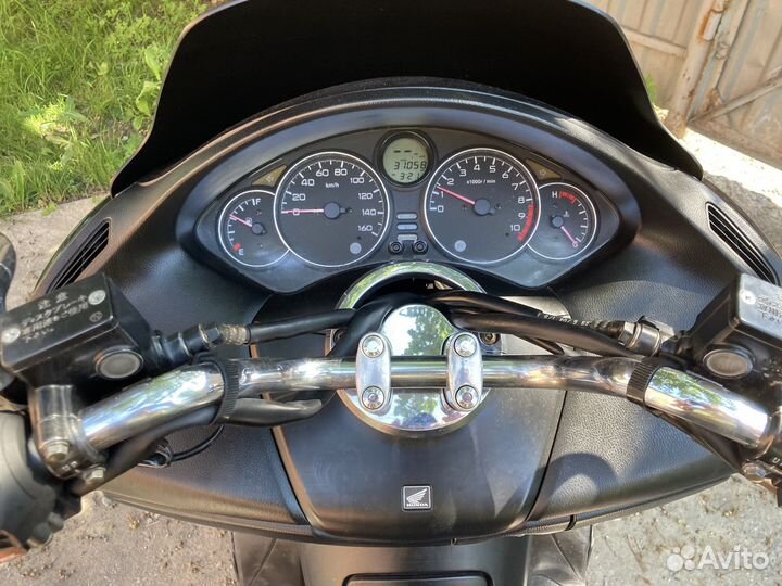 Honda Forza 250