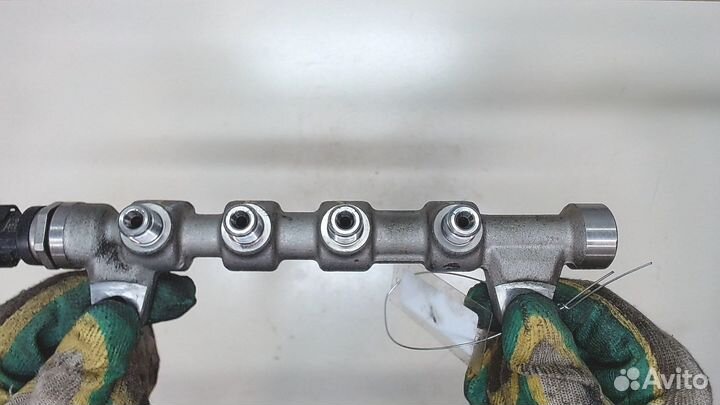 Рампа (рейка) топливная Jeep Cherokee 2013, 2015