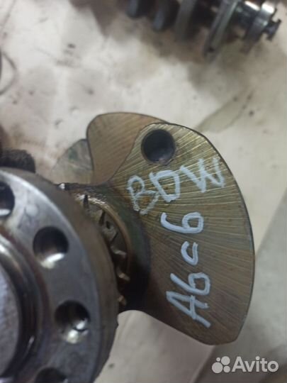 Коленвал Ауди А6 с6 BDW 2.4 стандарт