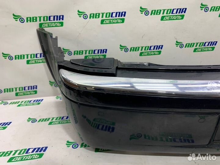 Бампер в сборе задний Chrysler 300C седан дизель