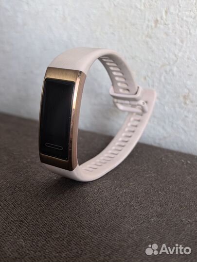 Умный браслет huawei band 4 pro