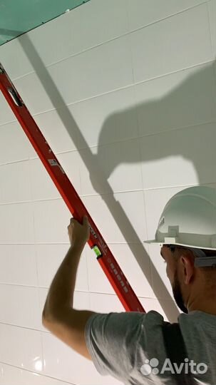 Строители со своим инструментом