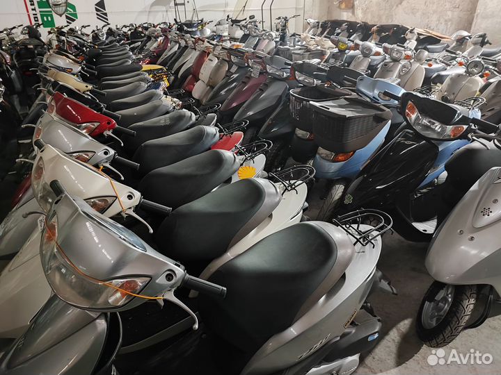 Скутер из Японии 49 куб. см с Гарантией