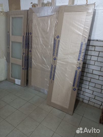 Двери новые