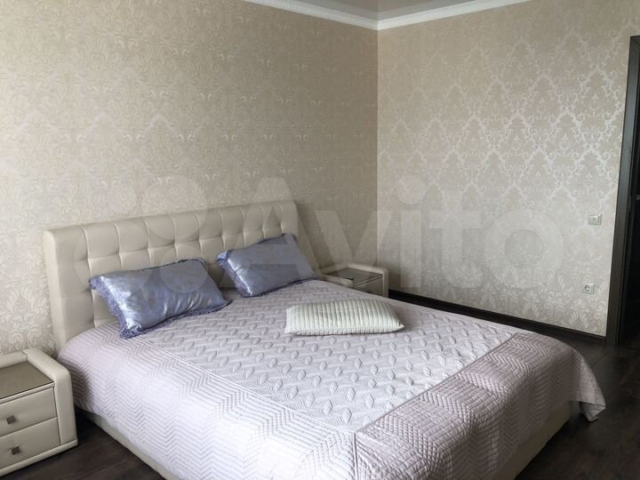 2-к. квартира, 71 м², 12/16 эт.