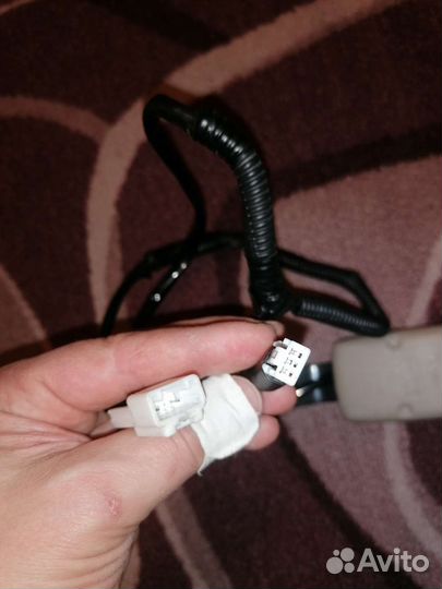 Фиксатор ремня безопасности Toyota, Lexus