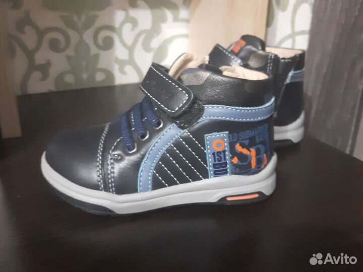 Ботинки детские 22 размер