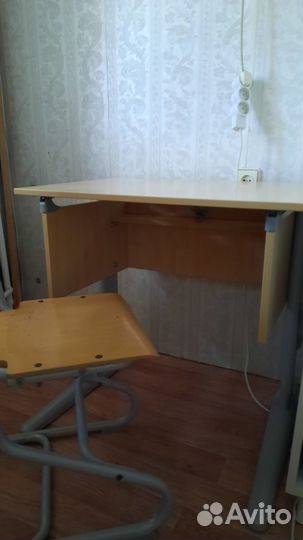 Комплект детской мебели стол и стул