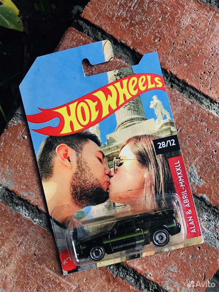 Hot wheels подарок