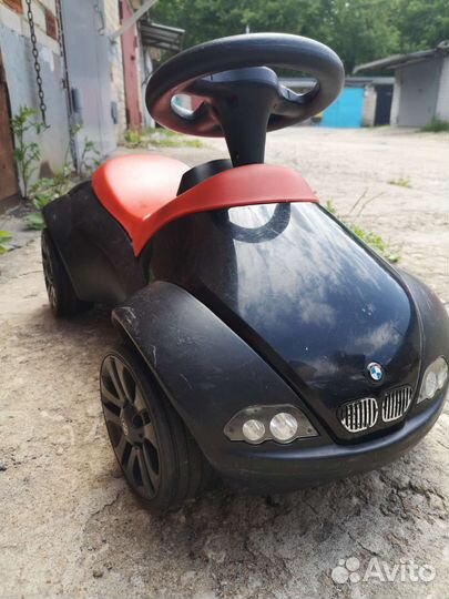 Машинка-каталка BMW