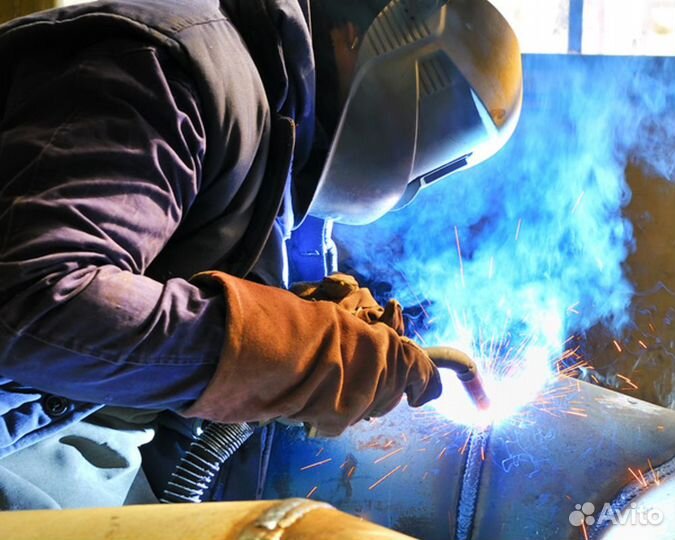 Сварщик на полуатомат