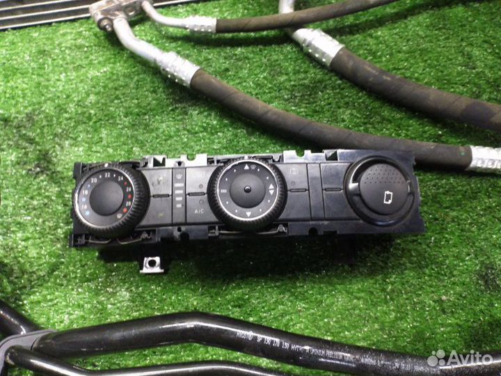 Компрессор кондиционера Mercedes Sprinter W906