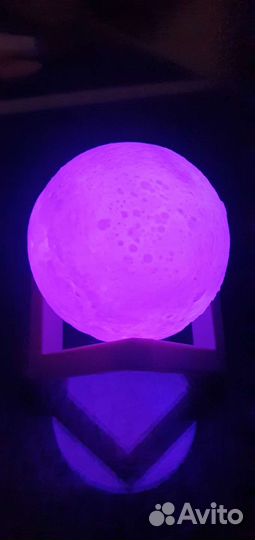 Ночник луна