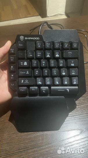 Игровая клавиатура и мышь для телефона