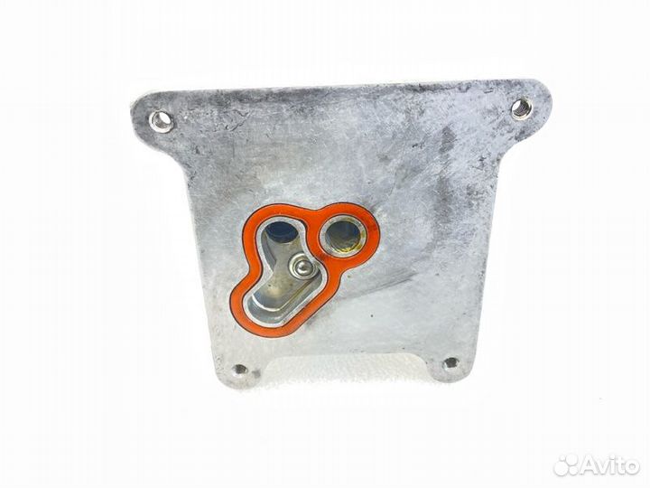 Кронштейн масляного фильтра Nissan Elgrand TE52