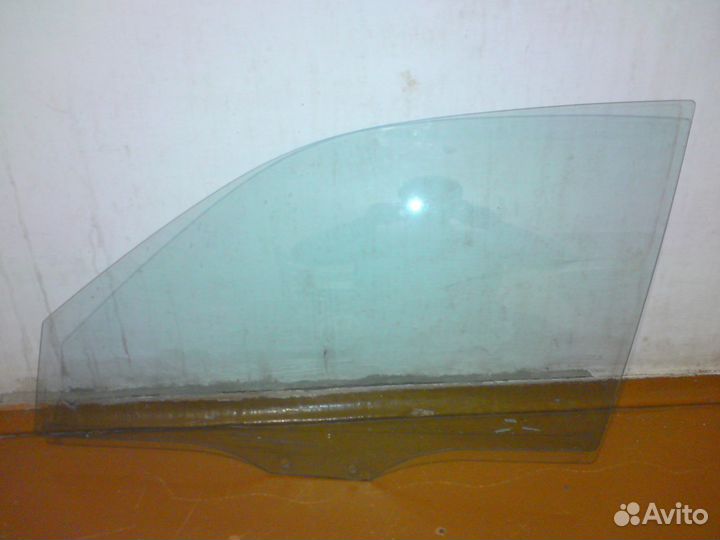 Фары задние стекло реле замок расходомер Мазда626