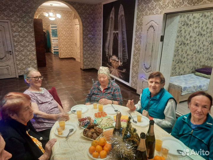 Уход за пожилыми людьми