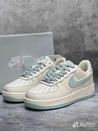 Кроссовки Nike Air Force 1