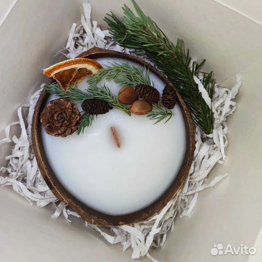 Подарок свеча в кокосе