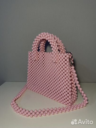 Сумка из бусин розового цвета большая