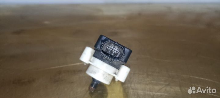 Датчик положения кузова Toyota Mazda Subaru Lexus