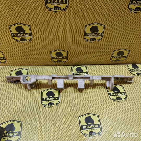 Наполнитель/абсорбер переднего бампера Nissan Tiida