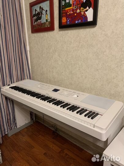 Цифровое пианино Yamaha DGX-660