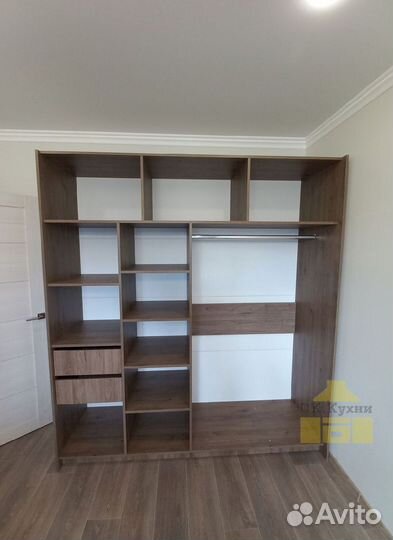 Шкаф в спальню