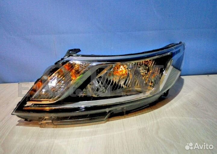 Фара левая Kia Rio 3 QB (2011-нв) 2011-2015