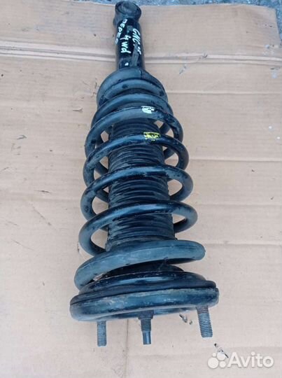 Амортизатор перед Nissan Laurel GHC-35 97-02г