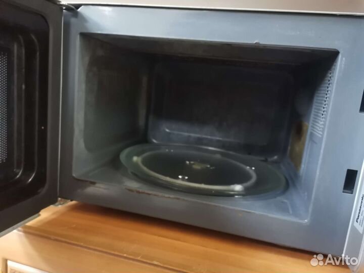 Микроволновая печь Panasonic NN-GT260M
