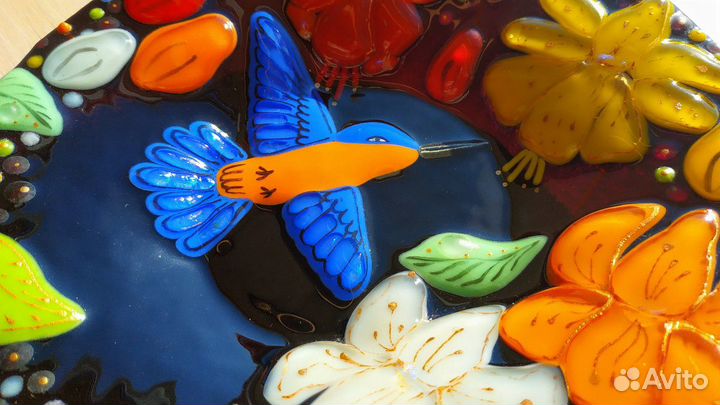 Тарелка птичкой из стекла ручной работы