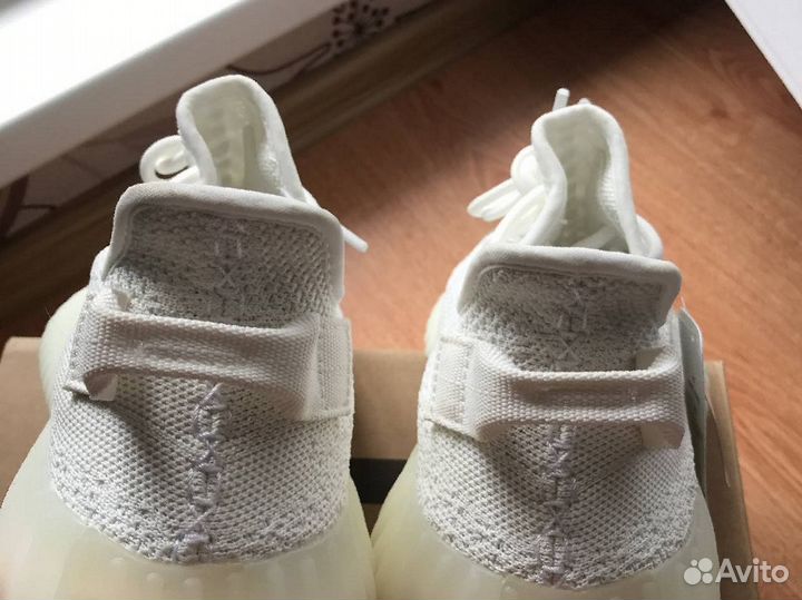 Adidas Yeezy Boost 350 V2 Cream / Triple White