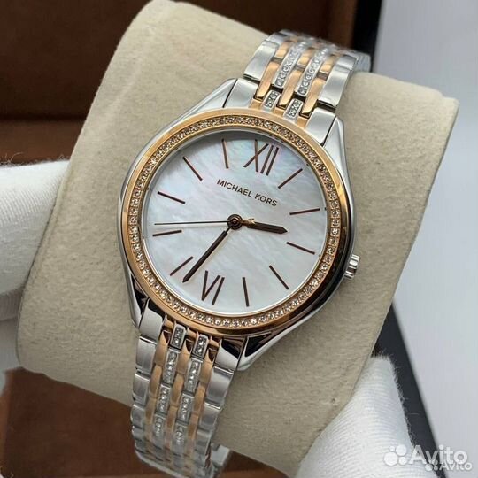 Наручные женские часы Michael Kors MK7077