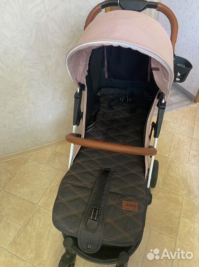 Прогулочная коляска carello astra