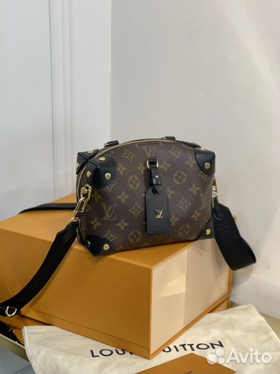 Сумка Louis Vuitton Petite Malle