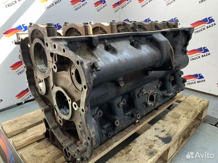 Блок цилиндров двигателя Renault Magnum