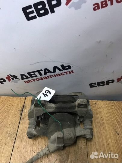 Суппорт передний правый Albea