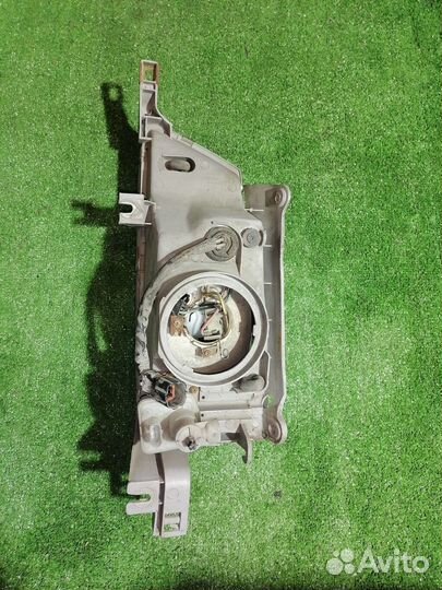 Фара правая Daewoo Nexia