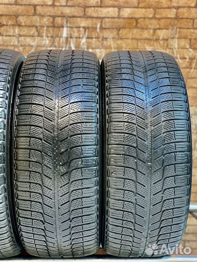 Michelin X-Ice XI3 225/55 R17